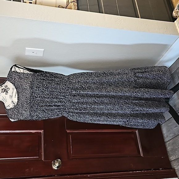 Nicole Miller size 10 dress - Picture 1 of 4